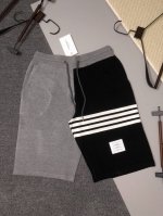 Thom Browne 2025Ss新款针织短裤，定制面料采用威化布织法，提花针织工艺，版型紧致立体，4杠拼接，定制裤绳五金质感强，顺滑，上身舒适透气，凹凸有型