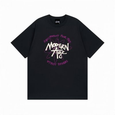 斯图西Stussy粉色字母环绕立体印花短袖百搭T恤短袖情侣款 面料：重磅双纱300G纯棉新疆长绒棉越洗越有质感穿上去不松垮不起球不掉色。 克重：绝对用料实打实3