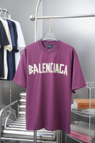 Bal*Nciaga 25Ss早春新款 西班牙小镇夜景短袖 轻奢主义 男女日常通勤穿搭必备单品 正确版本 欢迎对比 详细特征 320克100% 纯棉双纱汗布面料