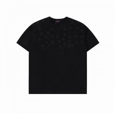 louis Vuitton 路易威登 25Ss 暗纹老花Logo拼接刺绣短袖T恤 购入原版开模打造 全套定制辅料 所有细节完美还原 定织定染260G纯棉双纱紧密