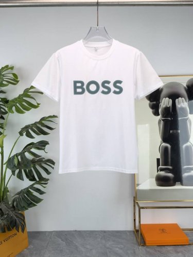 Boss 2025Ss春夏最新款圆领时尚短袖T恤 官网同步 专柜纯棉面料 贴肤舒适 耐看又好穿 经典简约Logo设计 原厂工艺一丝不苟 型男必备单品 码数M-4