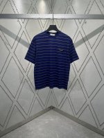 缪缪 25Ss早春新款字母徽标贴饰口袋细条纹圆领T恤 男女同款 码数：S.M.L.Xl