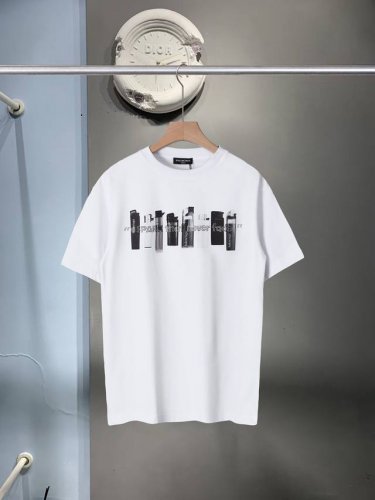 顶级版本 巴黎世家Balenciag 2025Ss春夏季 新款 Blcg打火机烫钻印花运动短袖T恤男女同款！ 工艺说明：采用21支精梳赛络纺纱，对板定织加密加厚