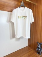 fendi 芬迪 2025年春夏新品上新 三标齐全 纯棉圆领短袖T恤 好货不用过多介绍 看细节 专柜码数：M-Xxxxl 175 140建议L