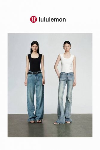 lulu背心 不带胸垫 带胸垫 Lulu家显瘦遮副乳可以外套背心 颜色：黑色，白色 尺码：M，L，Xl 面料：再生纤维素纤维47.3%棉 44.7%氨纶8% L