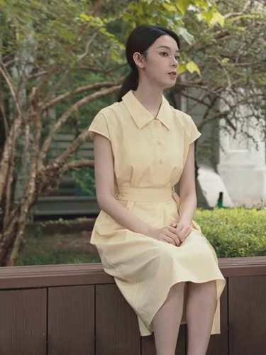 巨美俩件套玫瑰的故事白晓荷陈瑶同款新款收腰通勤衬衫领短袖连衣裙 配腰带和吊带 ，面料：丝棉混纺，里布50D加密四面弹；图色四码Smlxl