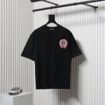 chrome Hearts 克罗心 25Ss 油画重叠马蹄Logo短袖面料采用280克重精梳棉，定制32支1*1螺纹，成衣两遍水洗处理，面料舒适亲肤无异感，定制