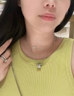 高品质 宝格丽小红人铆钉项链，专柜同步更新 Bvlgari 同款1:1出模，刻原版字印以独特风格重新诠释了Bvlgari最著名的创意设计 精致不失华美 配专柜全