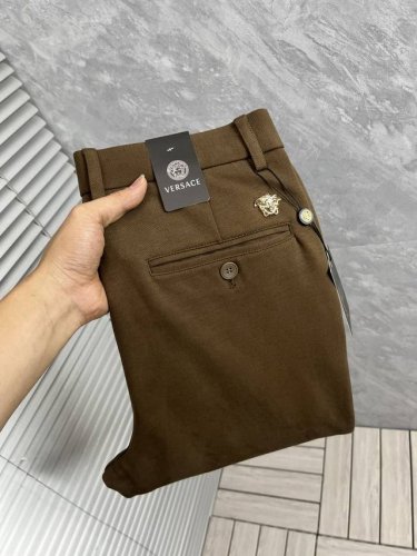 P230 范思哲 休闲裤 西裤 新款 高级定制裤子专用面料 定制原版五金 重工工艺打造 车工走线精细 定制面料 柔软舒适 质感显著 辅料精美 上身效果超赞 标准
