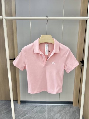 新品上架Alo 2025夏季新品 独家定制款 采用精品氨纶棉材质 云朵一般的手感 非常好穿亲肤 立体胶印 黑白粉蓝4色入 闭眼入的单品