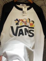 vans万斯 纯棉双纱蜡笔小新春日部防护队高克重直筒印花撞色插肩袖T恤短袖情侣款 color: 黑拼白 Size: M-Xl m 胸围110 衣长72 Cm l