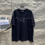 上新供 阿玛尼老鹰图标刺绣刺绣圆领短袖 armani官网一致款式 面料 32支双纱260克纯棉面料 同缸同色织染螺纹 颜色一致 工艺 进口机器万针重工刺绣 配套