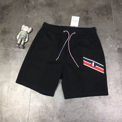moncler 蒙口短裤 2025Ss夏季新品爆版蒙口Logo织带Logo中腰松紧短裤高工艺 高品质短裤 定制面料辅料定制细节每一处多非常到位 最终出成品效果。