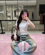 Acne Studio* 2025夏季新款 刺绣Logo短袖T恤 胸前饰有Acne字母刺绣 精致细节加持 品牌高级设计感拉满 版型上身非常百搭。两个色Sml