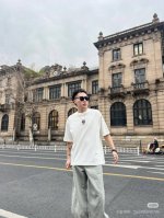 品名：Lululemon 24Ss春夏新款 小标反光印花宽松字母图案男女同款圆领纯棉短袖T恤 版型；宽松版 面料：330G全棉精梳棉 颜色： 黑色-白色 尺码M