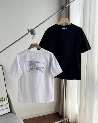 供 - Burberry博柏利经典战马镂空百搭舒适宽松休闲纯色 圆领套头短袖T恤 情侣款 - 厌倦了千篇一律的穿搭 Burberry这款短袖T恤带你打破沉闷 经