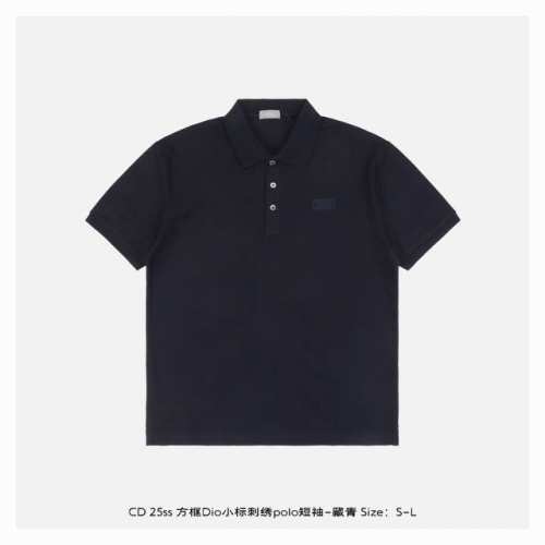 dior 迪奥 25Ss 方框Dio小标刺绣Polo短袖-藏青 原版定制 G全棉朱地布料，螺纹染色原版一致，进口机榻榻米绣花工艺使得字母标识呈现出细腻、精美的效