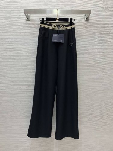 款号D24110783 Prad*新款 P家经典金属三角标Logo装饰腰头织带拼接时尚百搭阔腿裤长裤！黑色， M码：腰围62～68松紧，裤长106