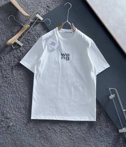 alexander Wang 亚历山大王 25Ss夏季新款圆领短袖T恤！270克重磅高端纯棉面料，手感质感都极完美！修身裁剪设计干净利落！时尚又好看！走线做工非