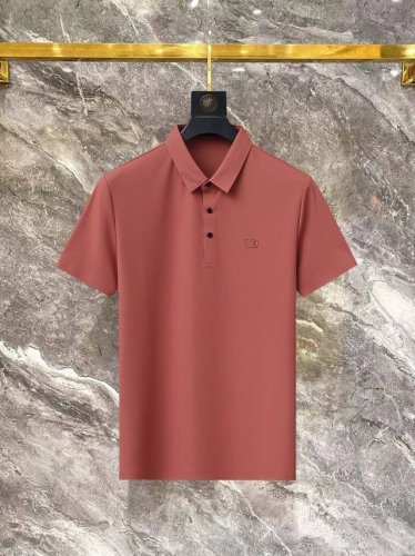 路易威登Lv 新品上市！2025Ss夏季新款字母Logo男士翻领Polo衫！经典商务男款，高端男装的天花板级别的商务男款！简约时尚大气不失优雅，单穿内搭体面过人