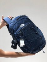 一直现货 可常年卖 不断货 北面新款双肩包韩国The North Face北面22大容量双肩背包书包学生男女款Nm 1。“采用30L级轻质Robic Air面料