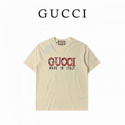 170 Gucci 古驰 龙年系列双G字母印花短袖T恤 采用立体双G图标，区别于普通的印花图标，定织纯棉卫衣面料，舒适透气不易变形。三标齐全，宽松版型， 男女同