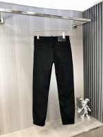 Chrome Hearts 克罗心 原单牛仔裤 新款原版牛仔裤 原版重工打造 品牌经典Logo设计 三标齐全 原版五金辅料 专柜定制牛仔面料 完全对版专柜 欢迎