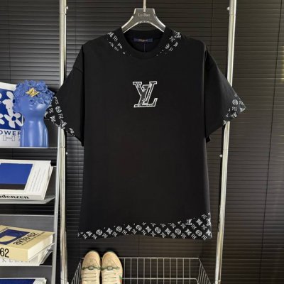 188 当天到货 现货现配 Louis Vuitton 路易威登 25Ss刺绣贴皮Logo短袖T恤 独家首发高定 面料采用260克重双纱精梳棉，定制32支双股螺