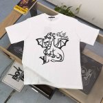 款号 Dg25643 2025新款Louis Vuitton路易威登Lv小神龙图案Logo字母印花休闲情侣短袖T恤 经典图案设计 朋克不羁 采用250G克重纯棉
