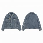 款M555 巴黎世家 巴黎世家高版本Balenciaga 做旧水洗蓝牛仔棉服外套 定制扣子 全套定制辅料 侃爷上身同款 冬天必备单款 Size：M L Xl