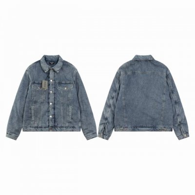 款M555 巴黎世家 巴黎世家高版本Balenciaga 做旧水洗蓝牛仔棉服外套 定制扣子 全套定制辅料 侃爷上身同款 冬天必备单款 Size：M L Xl