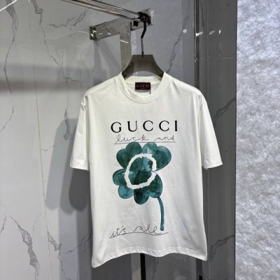 Gucc1 花朵短袖T恤 颜色：黑色 白色 尺码：M~3Xl