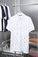 Lv 路易25Ss早春新款短袖 满身彩色钻翻领短袖 轻奢主义 男女日常通勤穿搭必备单品 正确版本 欢迎对比 详细特征 320克100% 纯棉双纱棉面料 定制提花