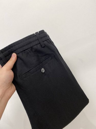 brunello Cucinelli 2025爆款休闲裤 高弹显瘦必爆简约百搭爆款 做工精细 每一针都看得到用心 超多明星网红最爱 拉长身材比例哦 微弹 _舒适