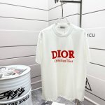 Dio*迪奥 2025春夏新款 经典橙色字母植绒工艺 定制双纱平纹纯棉面料 短袖T恤 男女同款 颜色：黑色 白色 尺码： S 90-130斤 M 120-150