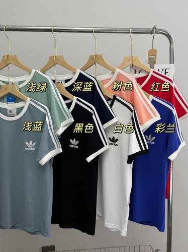 夏天经典款必备单品三叶草短袖来啦 款号 1699 黑色 黄色 白色 粉色 红色 深兰 彩兰 浅兰 浅绿 S--3Xl 百搭耐看 Yyds
