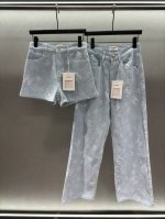 Spring And Summer p短裤140、p长裤170！ Chane*，双C Logo牛仔裤， 上身轻松营造氛围感，进口有机棉面料， 质感超赞，版型不挑