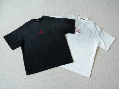 顶级Tee 强势上新 Chrome Hearts S S25 胸口小刺绣扎染做旧十字架圆领短袖T恤 货号：5123 颜色： 黑色 白色 尺码： S M L Xl