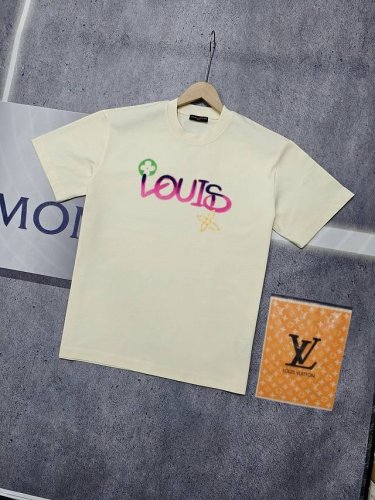 实拍 Nfc芯片感应 Louis Vuitton 路易威登 短袖T恤 Lv 前后彩色绘画字母图案印花短袖T恤 男女同款 面料：原版同步330克重双纱100%纯棉