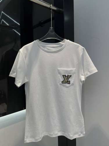lv春季新款T恤 经典百搭高级简约大气款 胸前重工刺绣Logo 简洁干净大方 Sml