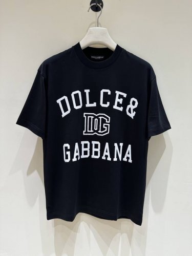 新品 T9- Dg贸易公司商行货，纯正血统品质，顶奢高级产物，25年官方新品，独家售卖！ 辨识度鲜明，有力标榜了品牌身份，通身设计师运用Logo图案进行别具一格