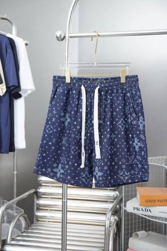 顶级复刻 Louis Vuitton 路易威登 驴牌 25春夏新款 老花字母满印满天星Logo印花牛仔短裤 官网同步 原版复刻 随意对比 细节拉满 顶级复刻！