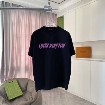 LV*路易威登2025春夏季新款 个性字母Logo印花 定制面料300G 短袖T恤 男女同款 尺码：S M L Xl Xxl 五个码 颜色：黑色 白色 铁灰色