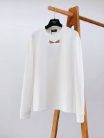 P220支持年后售后 Fendi 芬迪 小怪兽系列休闲长袖打底衫，立体感Logo廓形半袖打底T恤，高支长绒棉打造，手感面糯有骨感，柔而有韧性。液氨工艺处理，韧性