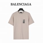 Balenciaga 巴黎世家 流苏瀑布印花短袖T恤 印花：印花材料采用安全环保无毒婴儿认证的发泡材料；印花轮廓清晰干净，有康丽机器出来的质感；如果衣服要清洗的
