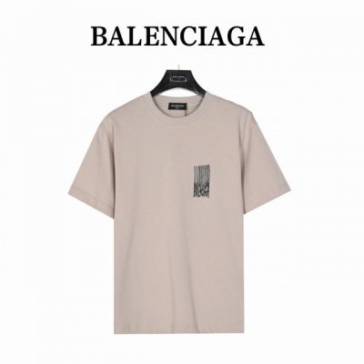 Balenciaga 巴黎世家 流苏瀑布印花短袖T恤 印花：印花材料采用安全环保无毒婴儿认证的发泡材料；印花轮廓清晰干净，有康丽机器出来的质感；如果衣服要清洗的
