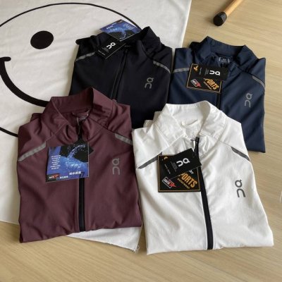 细节图 品质防晒服推荐On 昂跑 Weather Jacket Insulated小众潮牌四色立领防晒轻量皮肤衣情侣款外套上衣 户外轻量化跑步皮肤衣上新，On昂