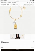 Lv路易威登小双排金银双牌手链 专柜1:1专柜一致材质代购品质配全套包装 高端定制原版，厚金电镀，优雅大方。 热销推荐上镜超漂亮，简直美的不能再美了，实拍细节无
