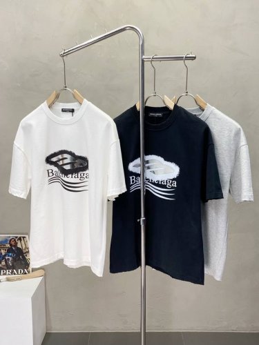 Balenciga巴黎世家独家专供新款原单男士休闲短袖 高端定制 高版本 时尚百搭爆款进口面料 手感超柔软细腻 穿着亲肤舒适 高端精品 代工厂p精细做工 上身非