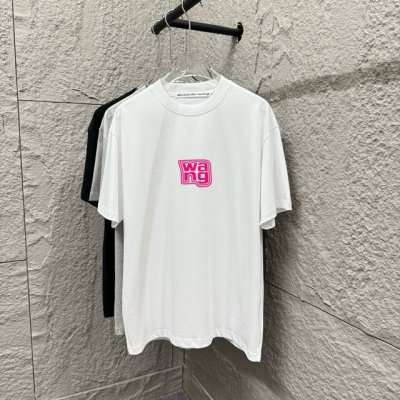 亚历山大*王*Alexander* 2025春夏新款 前后粉色字母Wang硅胶工艺 短袖T恤 定制双纱平纹纯棉300面料 男女同款 颜色：黑色 白色 尺码： S